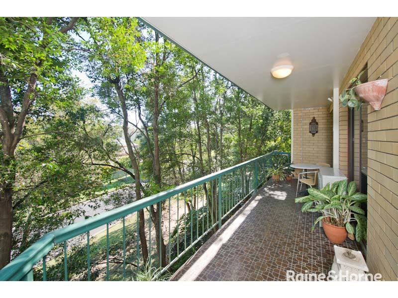 Photo - 6/73 Payne Street, Indooroopilly QLD 4068 - Image 4