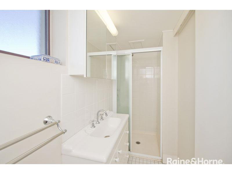 Photo - 6/73 Payne Street, Indooroopilly QLD 4068 - Image 6