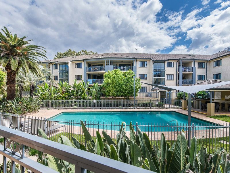 67/300 Sir Fred Schonell Drive, St Lucia QLD 4067