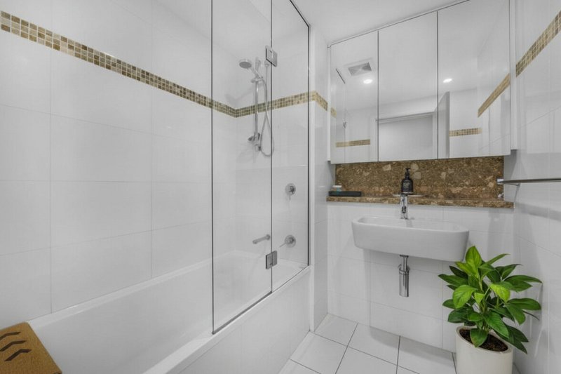 Photo - 67/48-50 Walker Street, Rhodes NSW 2138 - Image 4