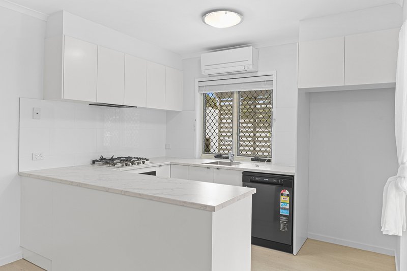 Photo - 6/75 Riding Road, Hawthorne QLD 4171 - Image 4