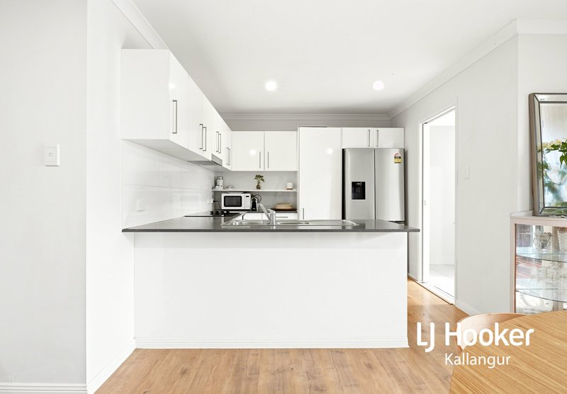 Photo - 6/75 Samsonvale Road, Strathpine QLD 4500 - Image 6