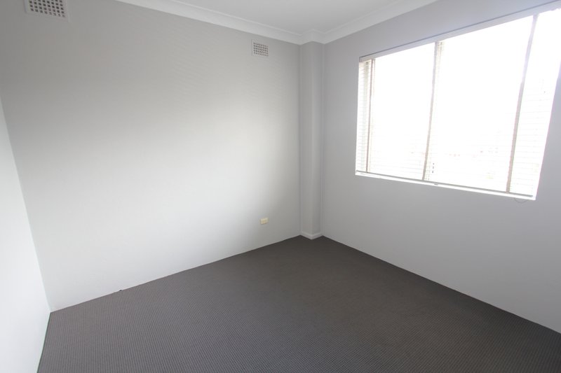 Photo - 6/76-84 Bigge Street, Liverpool NSW 2170 - Image 5