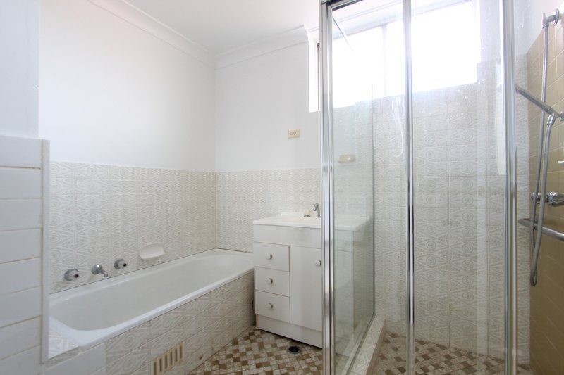 Photo - 6/76-84 Bigge Street, Liverpool NSW 2170 - Image 6