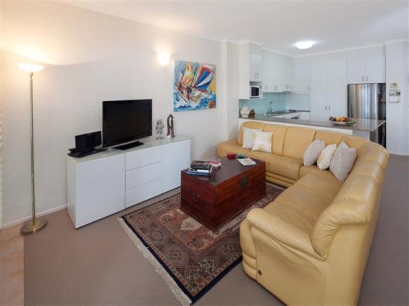 Photo - 6/76 Hilton Terrace, Noosaville QLD 4566 - Image 2