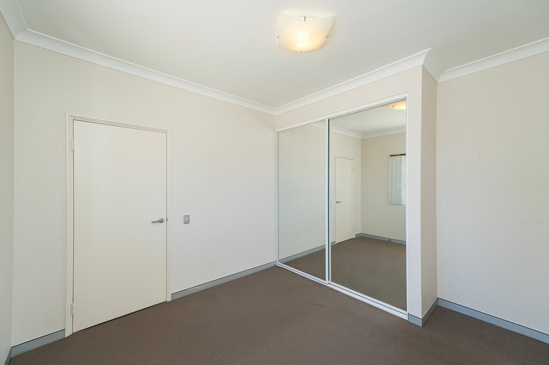 Photo - 67/6 Walsh Loop, Joondalup WA 6027 - Image 8