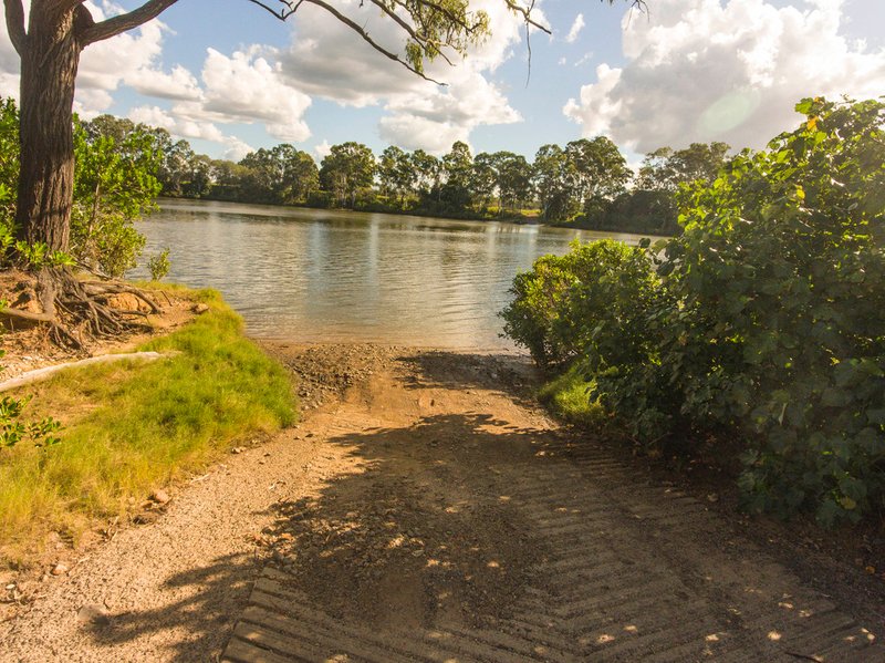 Photo - 678 Coast Road, Baffle Creek QLD 4674 - Image 2