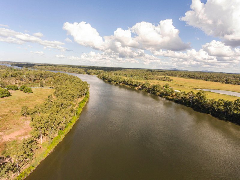 Photo - 678 Coast Road, Baffle Creek QLD 4674 - Image 13