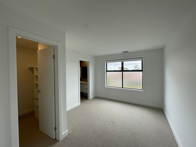 Photo - 67A Cooper Avenue, Altona North VIC 3025 - Image 11