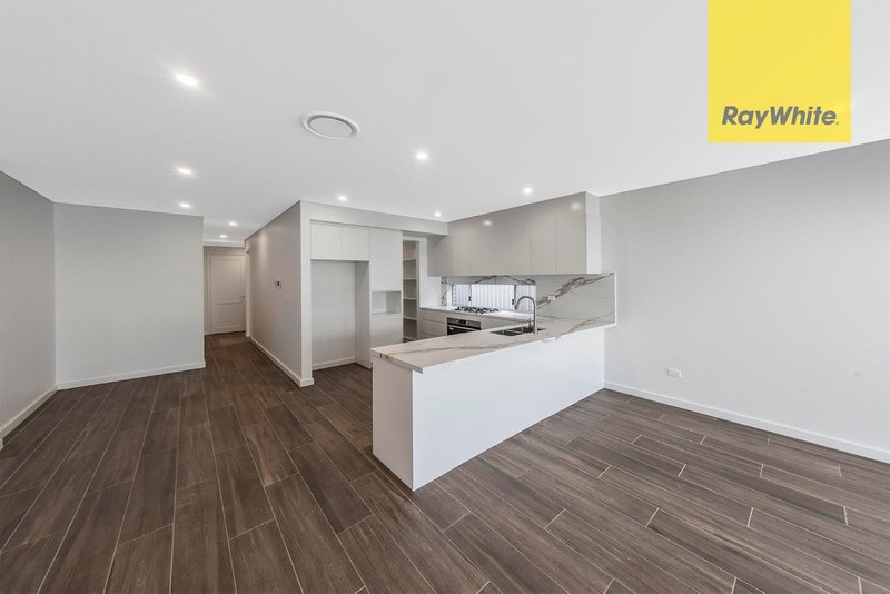 Photo - 67a Pearson Street, South Wentworthville NSW 2145 - Image 7