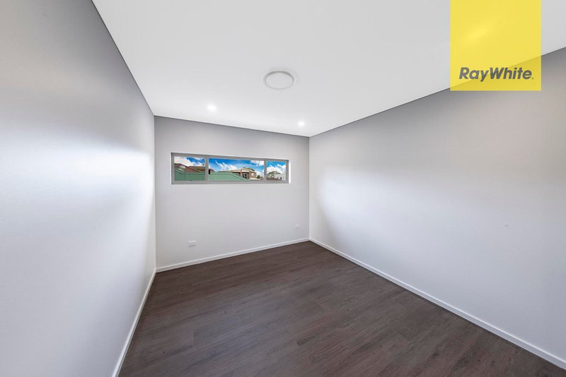 Photo - 67a Pearson Street, South Wentworthville NSW 2145 - Image 8
