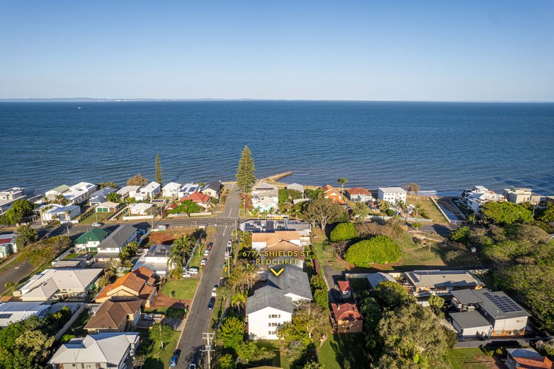 Photo - 6/7A Shields Street, Redcliffe QLD 4020 - Image 7