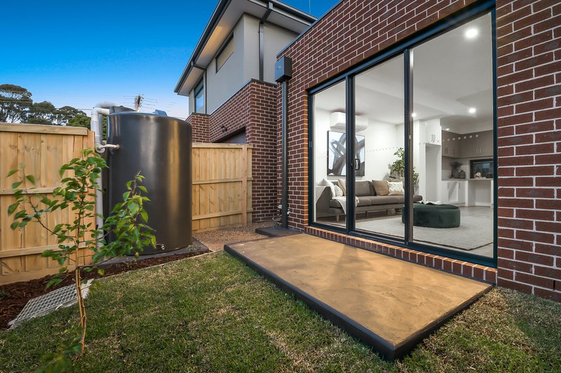 Photo - 67A Somerville Road, Hampton Park VIC 3976 - Image 8