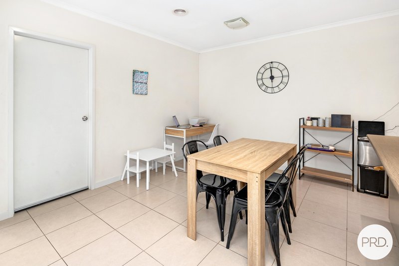 Photo - 67B Dyson Drive, Alfredton VIC 3350 - Image 3