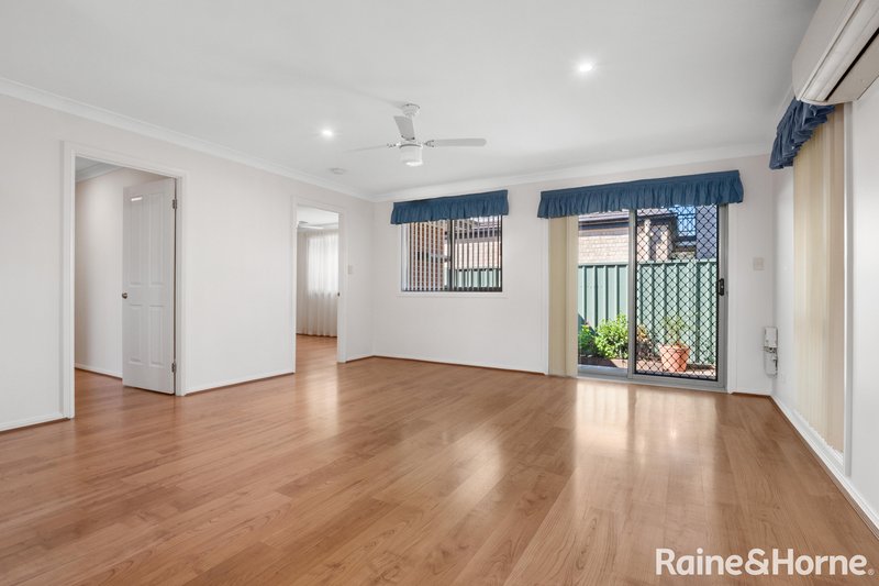 Photo - 6/8-10 Gibson Street, Richmond NSW 2753 - Image 2