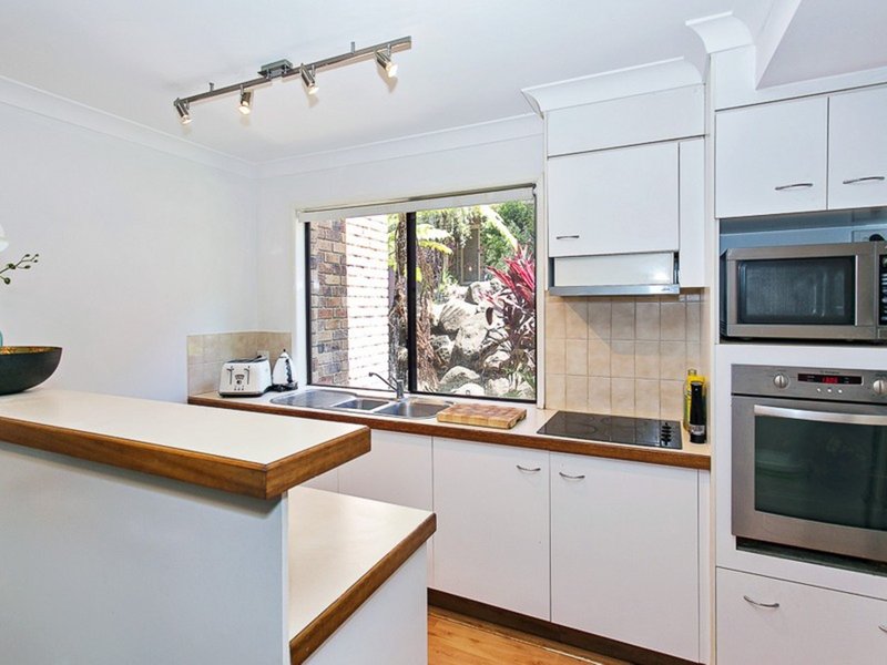 Photo - 6/8-12 Sherwood Close, Mudgeeraba QLD 4213 - Image 3