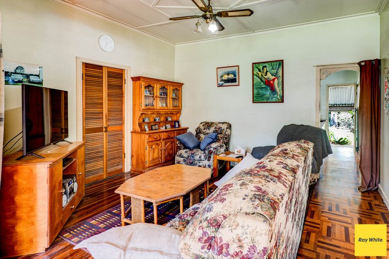 Photo - 68-70 Ipswich Street, Esk QLD 4312 - Image 5