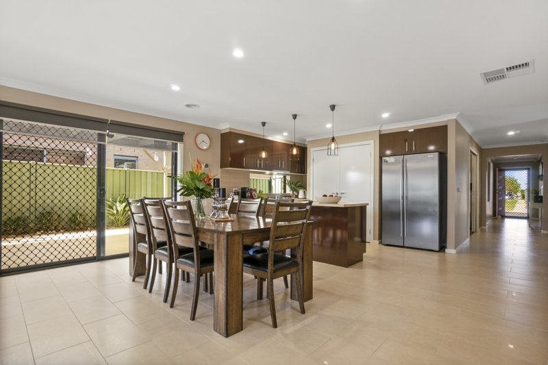 Photo - 68 Aldridge Road, Wyndham Vale VIC 3024 - Image 7