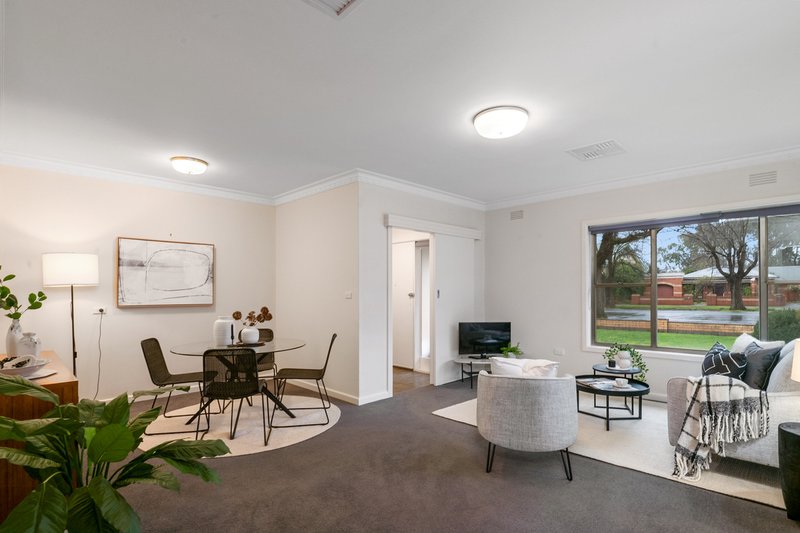 Photo - 68 Arundel Street, Benalla VIC 3672 - Image 4