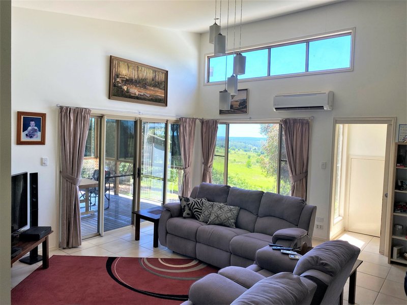 Photo - 68 Behs Road, Nanango QLD 4615 - Image 3