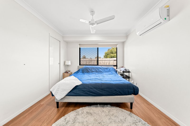 Photo - 68 Blackwell Street, Hillcrest QLD 4118 - Image 11