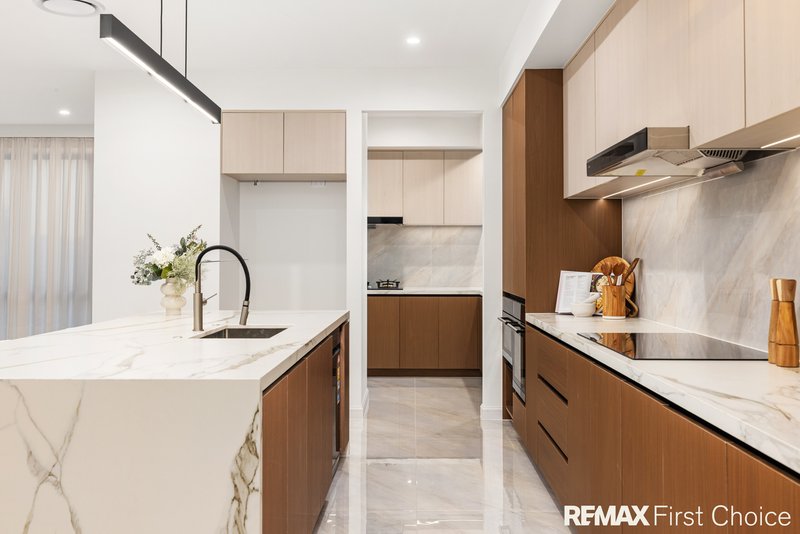 Photo - 68 Bleasby Road, Eight Mile Plains QLD 4113 - Image 11