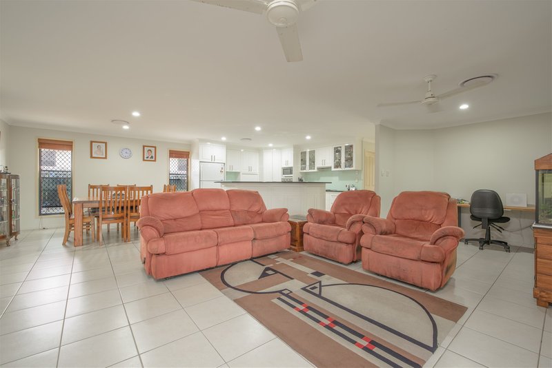 Photo - 68 Boles Street, West Gladstone QLD 4680 - Image 7