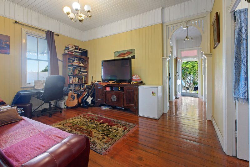 Photo - 68 Brisbane Street, Annerley QLD 4103 - Image 4