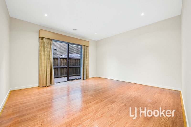 Photo - 68 Brocker Street, Clyde North VIC 3978 - Image 10