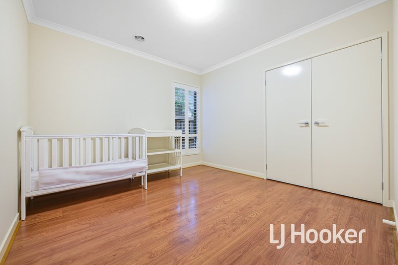 Photo - 68 Brocker Street, Clyde North VIC 3978 - Image 14