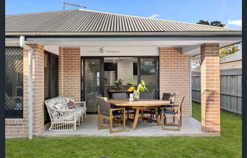 Photo - 68 Brockman Drive, Upper Kedron QLD 4055 - Image 12