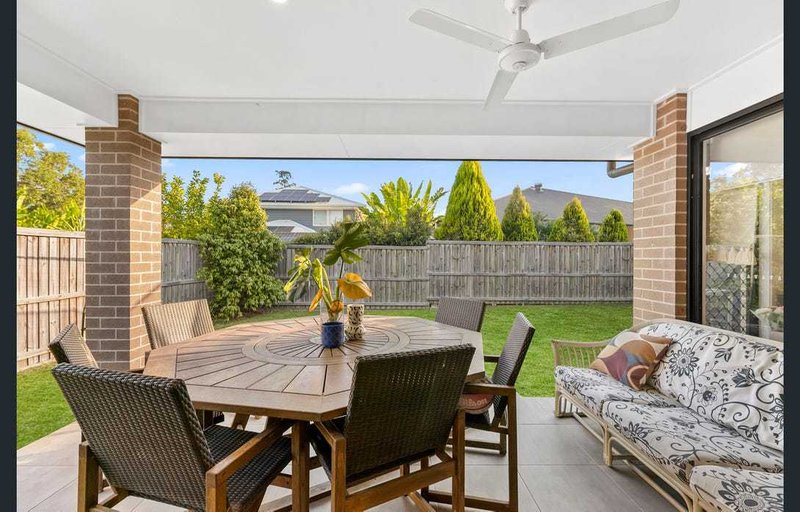 Photo - 68 Brockman Drive, Upper Kedron QLD 4055 - Image 13