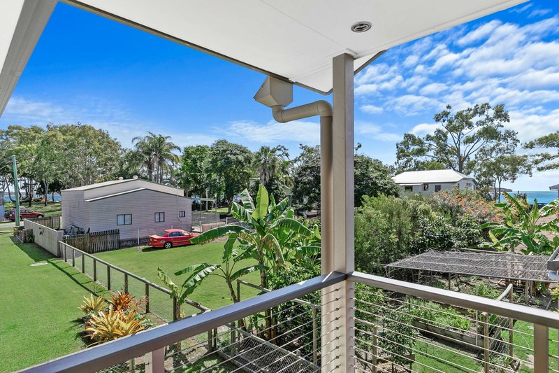 Photo - 68 Burrum Street, Burrum Heads QLD 4659 - Image 24