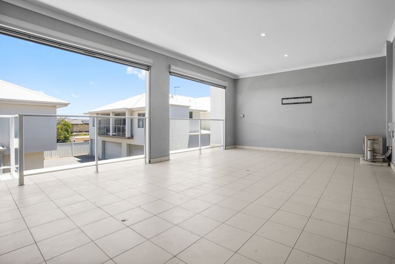 Photo - 6/8 Bushy Road, Spearwood WA 6163 - Image 3