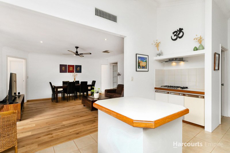 Photo - 68 Buxton Road, Wembley Downs WA 6019 - Image 9