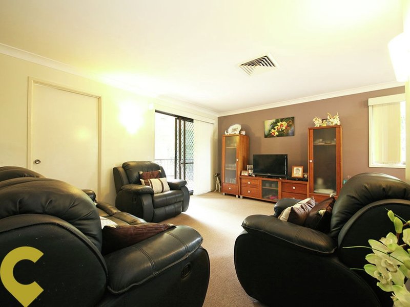 Photo - 68 Calala Drive, Strathpine QLD 4500 - Image 7