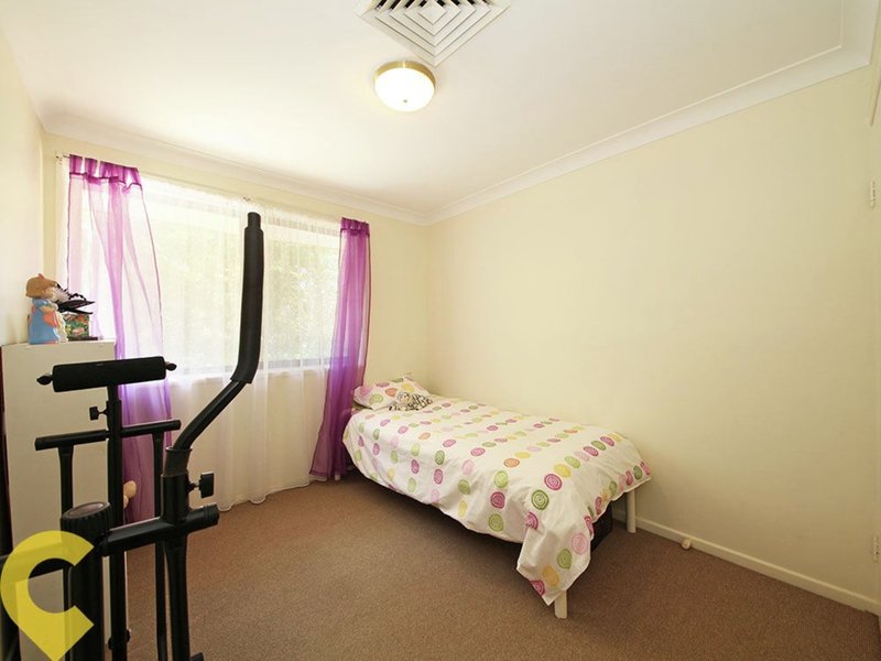 Photo - 68 Calala Drive, Strathpine QLD 4500 - Image 12