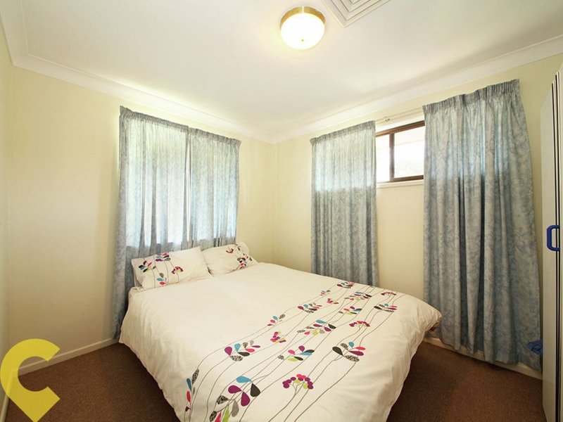 Photo - 68 Calala Drive, Strathpine QLD 4500 - Image 14