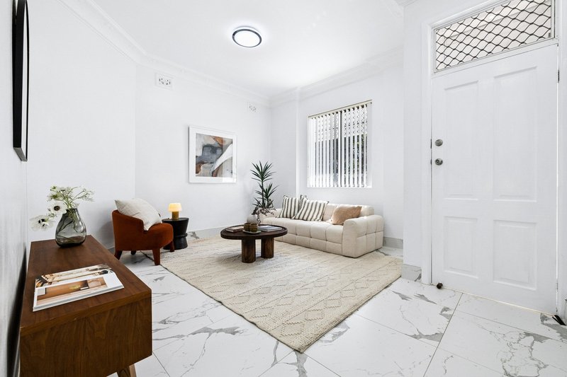 Photo - 68 Calvert Street, Marrickville NSW 2204 - Image 2