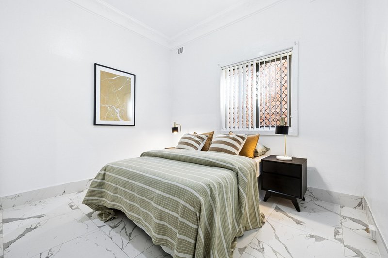 Photo - 68 Calvert Street, Marrickville NSW 2204 - Image 7