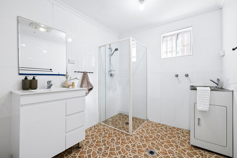 Photo - 68 Calvert Street, Marrickville NSW 2204 - Image 10
