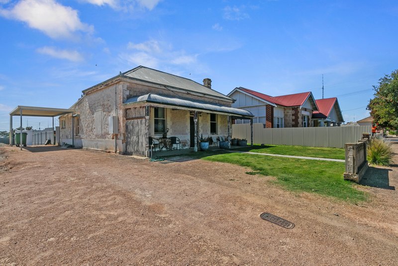 Photo - 68 Caroline Street, Moonta SA 5558 - Image 19