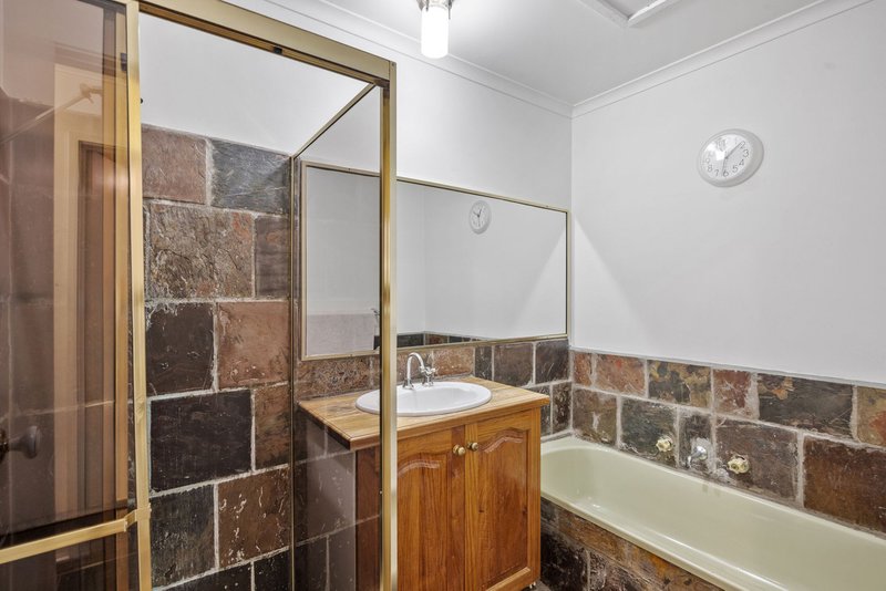 Photo - 68 Churchill Park Drive, Lysterfield South VIC 3156 - Image 14