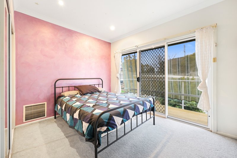 Photo - 68 Croydon Avenue, Tamworth NSW 2340 - Image 6