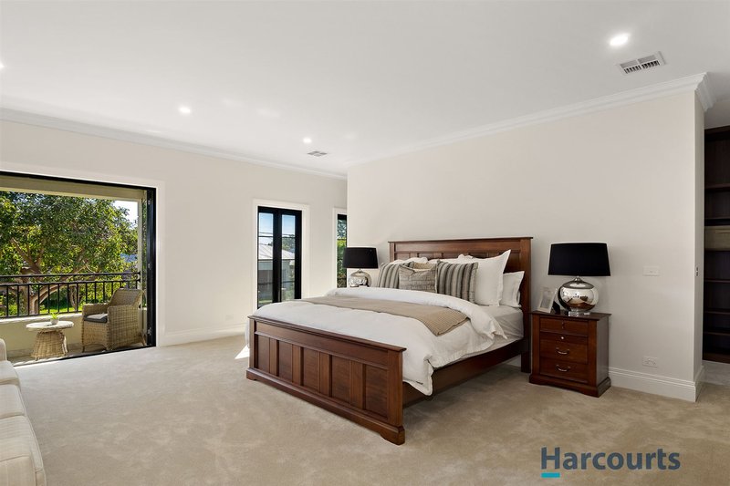 Photo - 68 Cypress Avenue, Glen Waverley VIC 3150 - Image 7