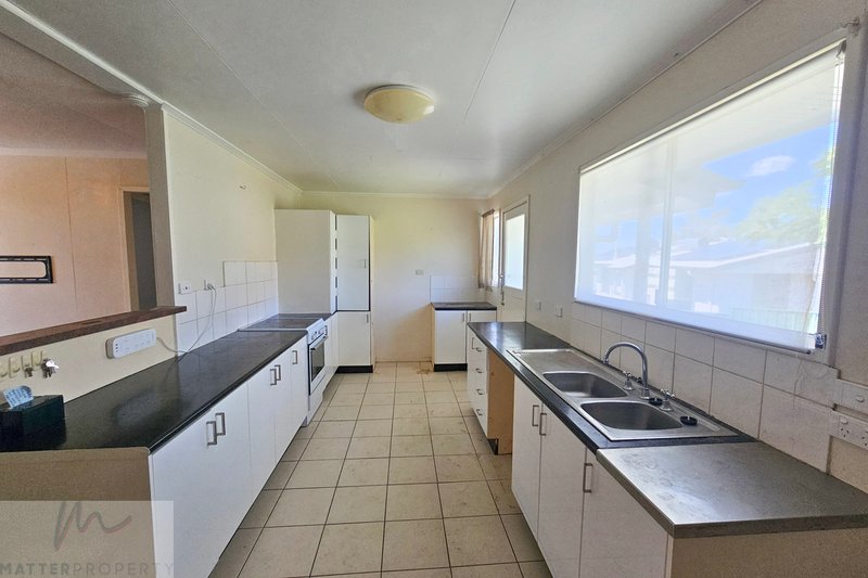 Photo - 68 Darling Crescent, Mount Isa QLD 4825 - Image 2