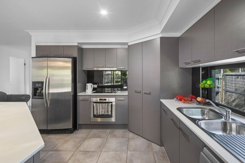 Photo - 68 Darlington Drive, Yarrabilba QLD 4207 - Image 5