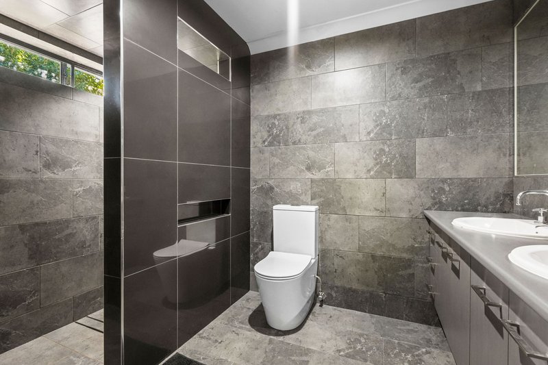 Photo - 68 Darlington Drive, Yarrabilba QLD 4207 - Image 10