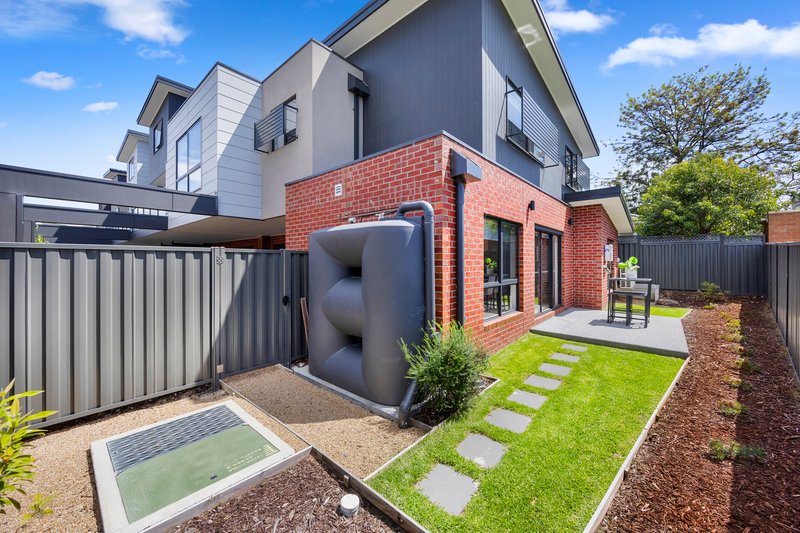 6/8 Deschamps Street, Lilydale VIC 3140