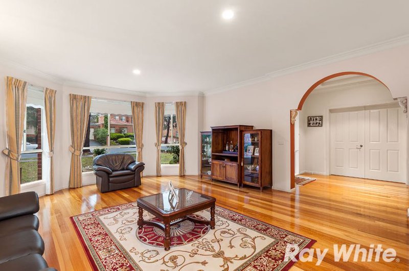 Photo - 68 Development Boulevard, Mill Park VIC 3082 - Image 2